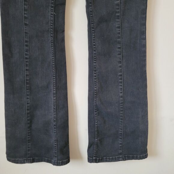 Free people slim Pull-On Flare Seamed Jeans Size 26 Black Retro Neutral Mid Rise - Picture 7 of 9
